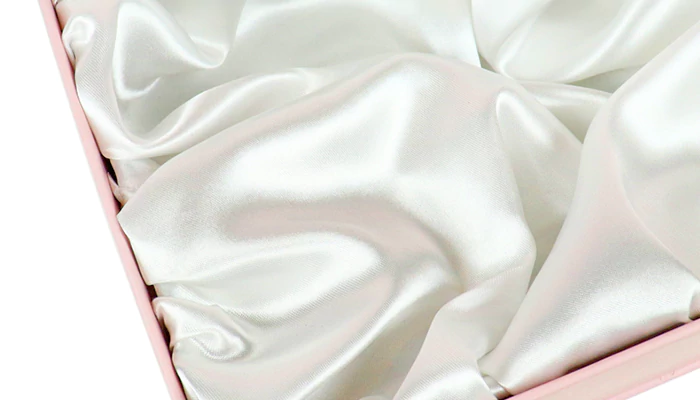 Magnetic wig packaging boxes