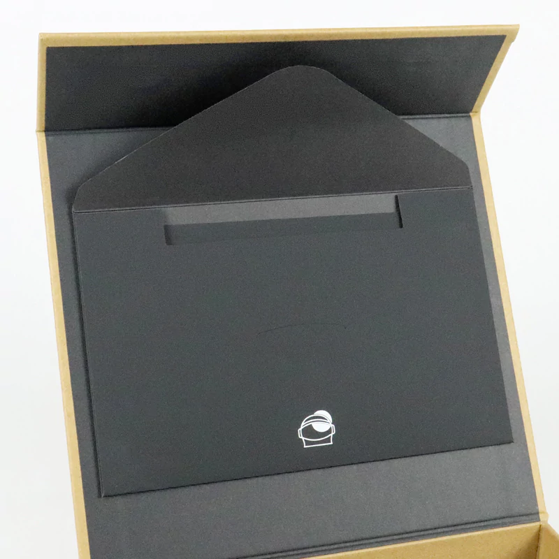 customized kraft magnetic box