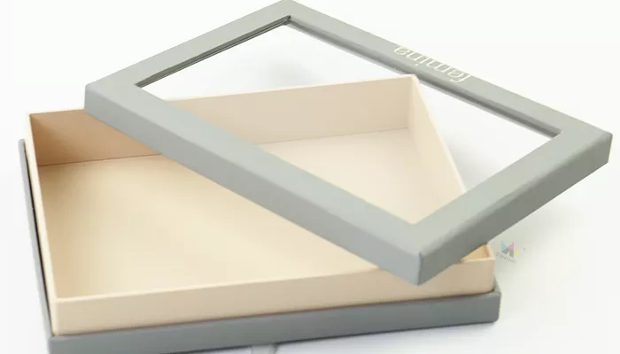 Custom Gift Box With Clear Lid