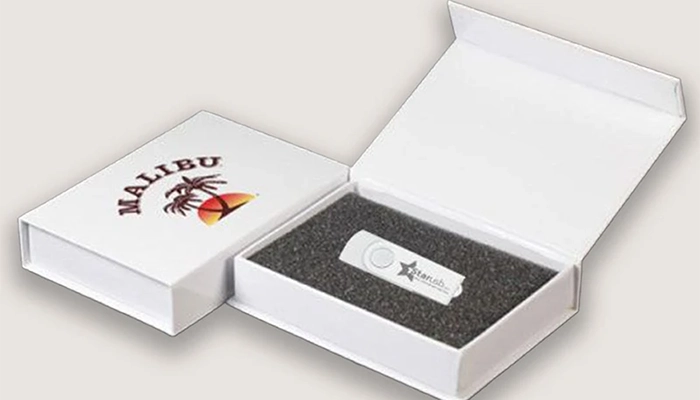 Magnetic USB Flash Box