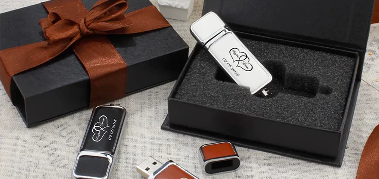 USB flash drive packaging box
