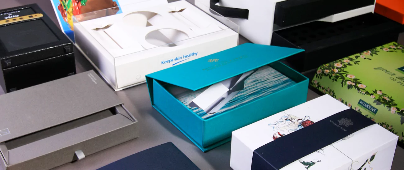 custom brand packaging box