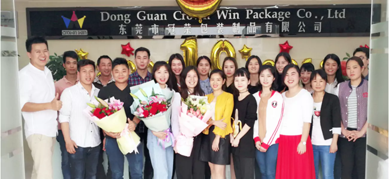 Crown Win Paper Package Factory