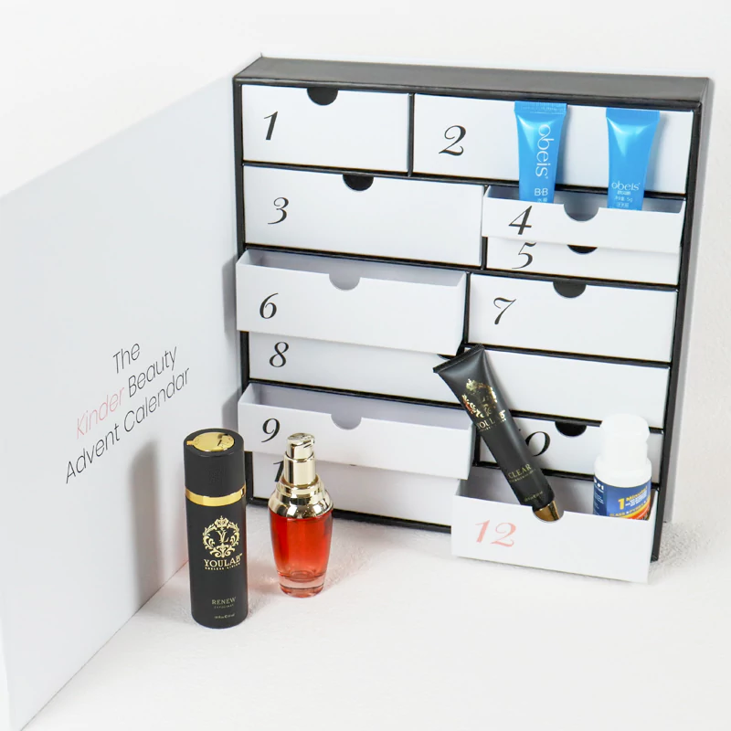 white Calendar gift box2
