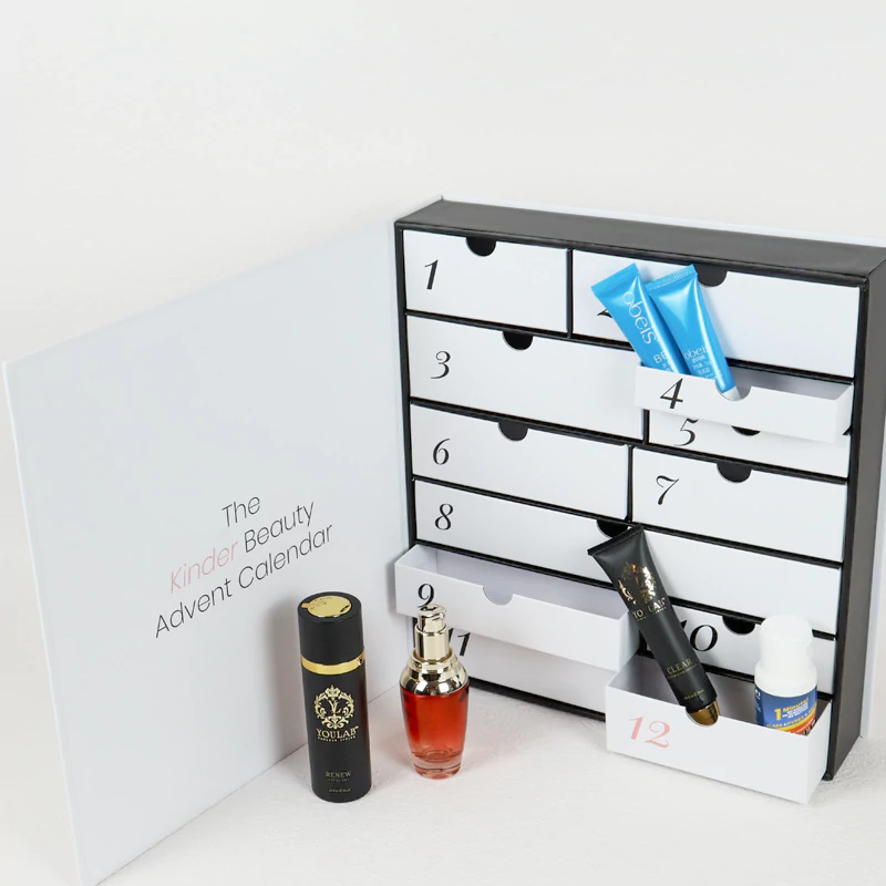 white Calendar gift box4