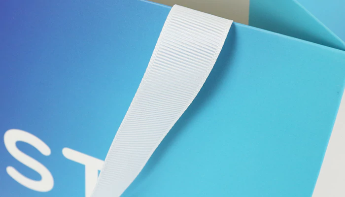 custom paper gift bag