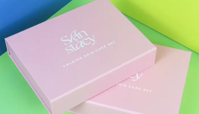 Custom cosmetic packaging box