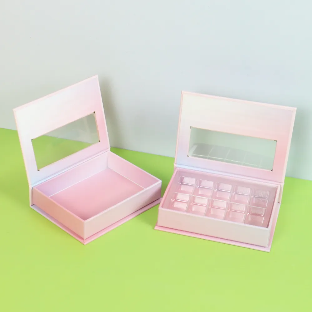 Cosmetic nail packaging box