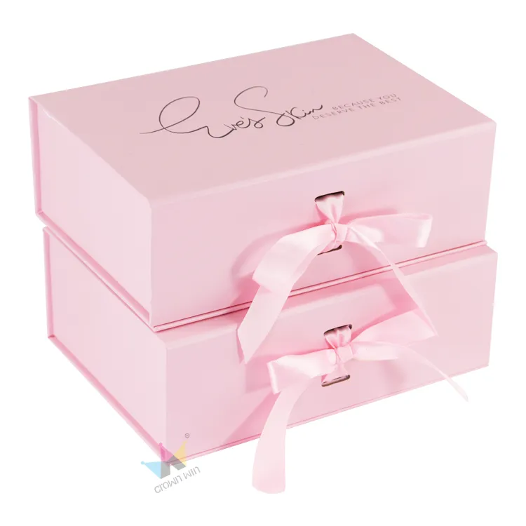 magnetic box with ribbon