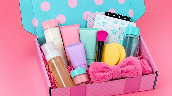 How Beauty Brands Can Customize Packaging Boxes for Skincare Sets